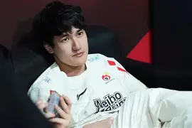 Karsa在拜仁比赛中出色防守，突破纪录引发热议！