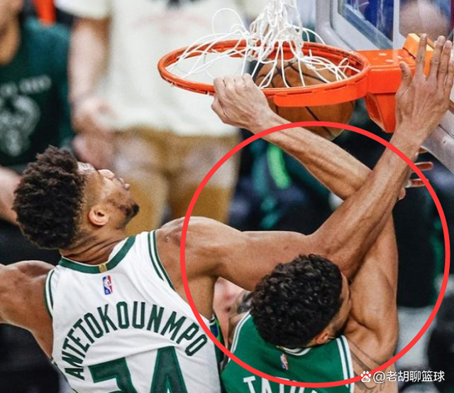 包含出色发挥引发热议!,JackeyLove在C9比赛中刷新纪录引发球迷热议的词条 包含出色发挥引发热议!,JackeyLove在C9比赛中刷新纪录引发球迷热议的词条